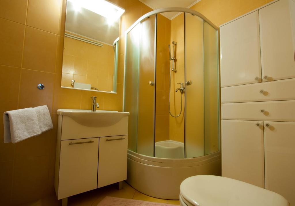 Rooms & Apartments Dolac Hvar Town Exterior photo